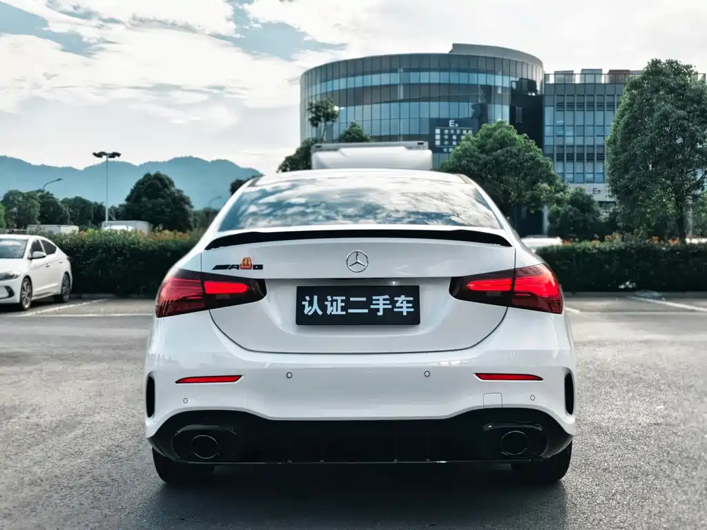 Mercedes-Benz A-Class 2025 — фото 5