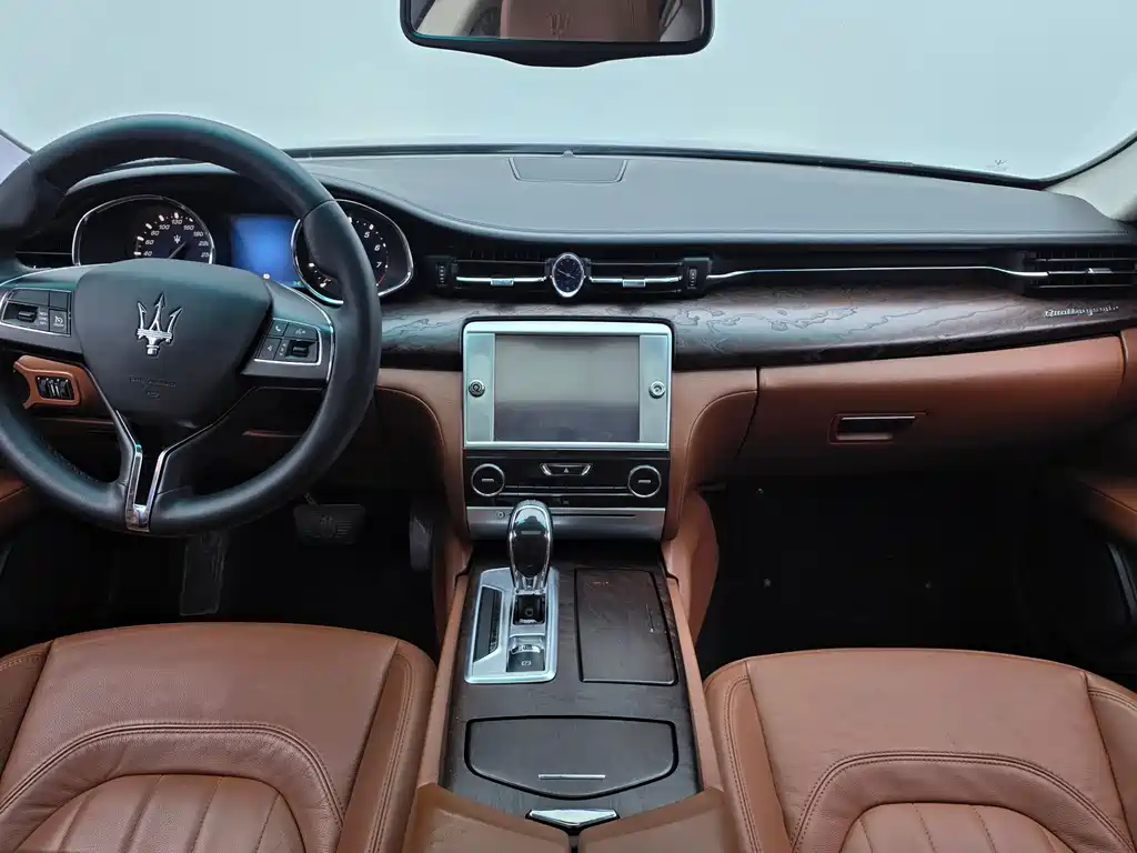 Maserati Quattroporte 2014 — фото 17