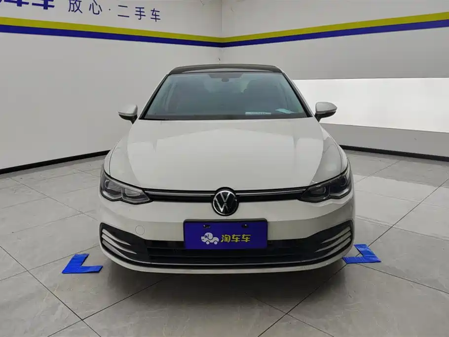 Volkswagen Golf 2023