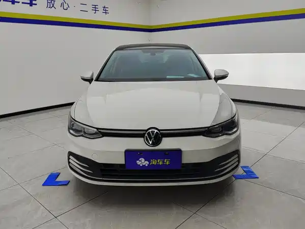 Volkswagen Golf 2023