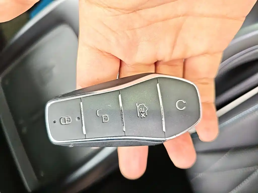 BYD Seal 2023 — фото 9