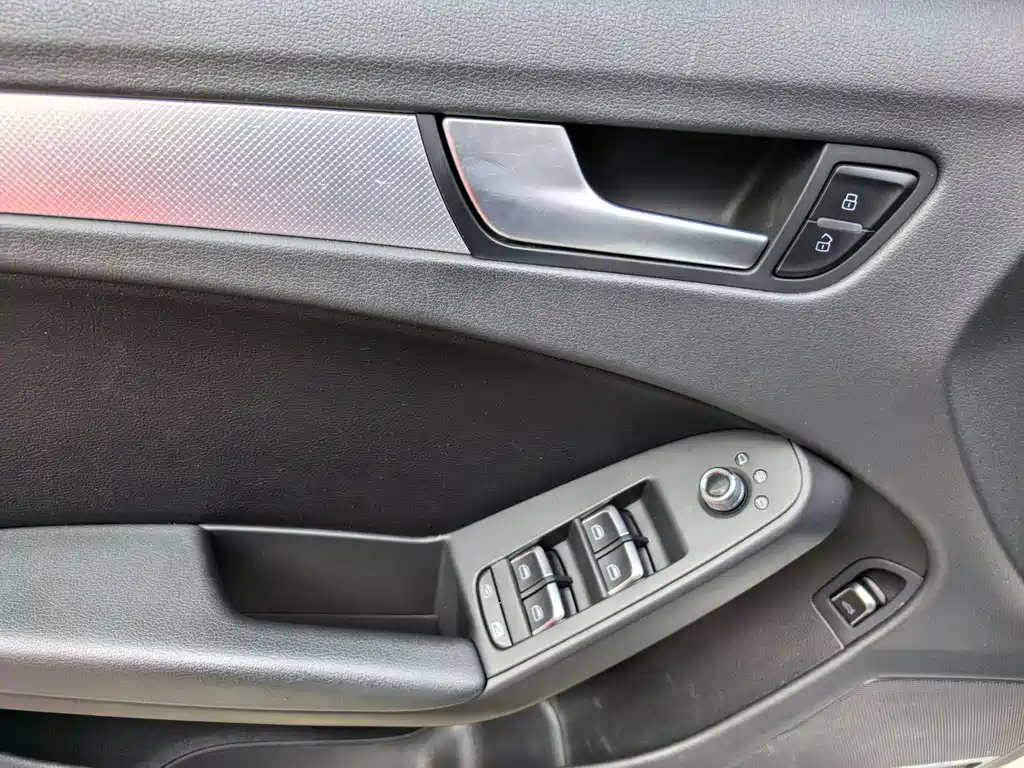 Audi A4L 2016 — фото 18