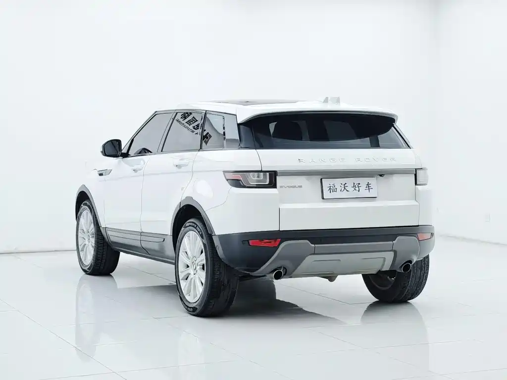 Land Rover Evoque 2018 — фото 30