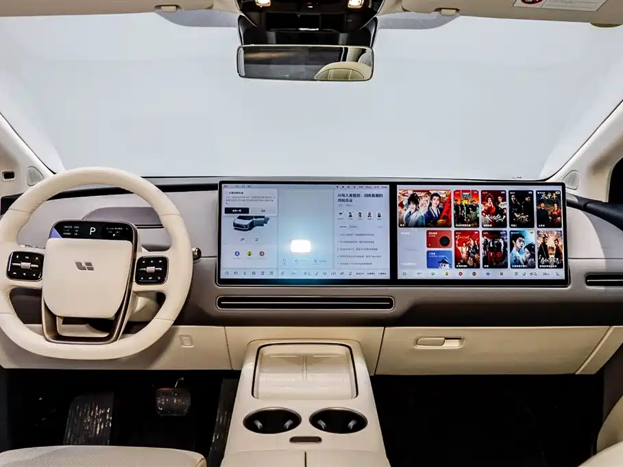 Li Auto i8 2025 — фото 17