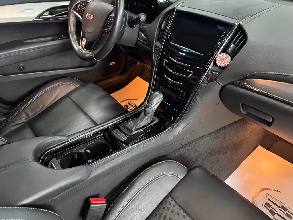 Cadillac ATS-L 2019 — фото 18