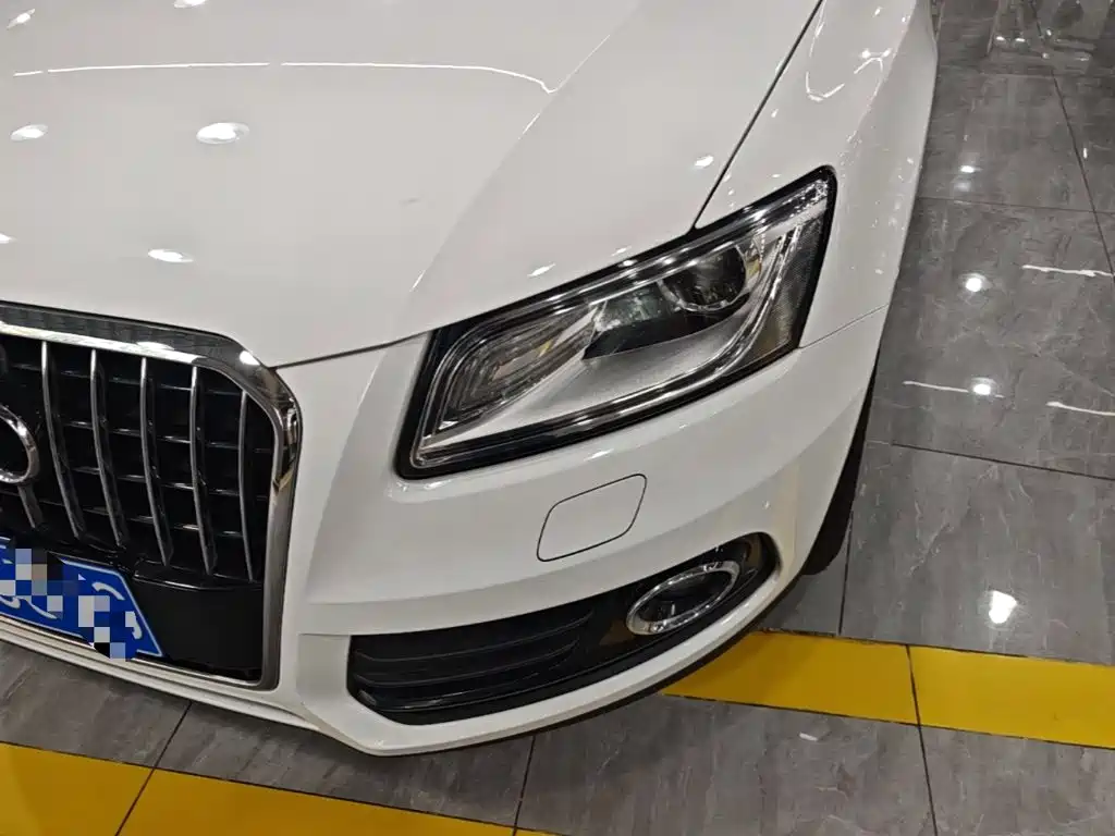 Audi Q5 2015 — фото 24
