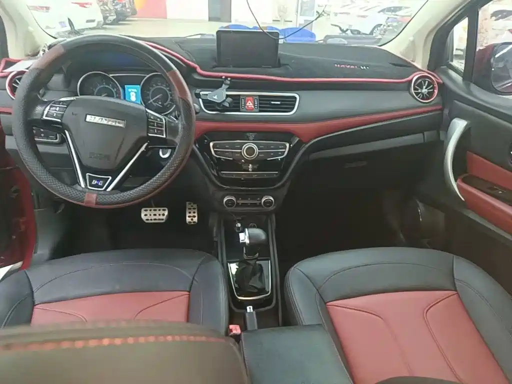 Haval H1 2016 — фото 10