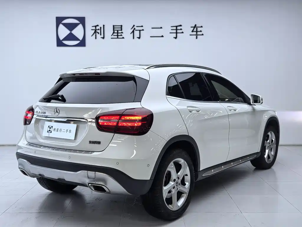 Mercedes-Benz GLA 2018 — фото 3