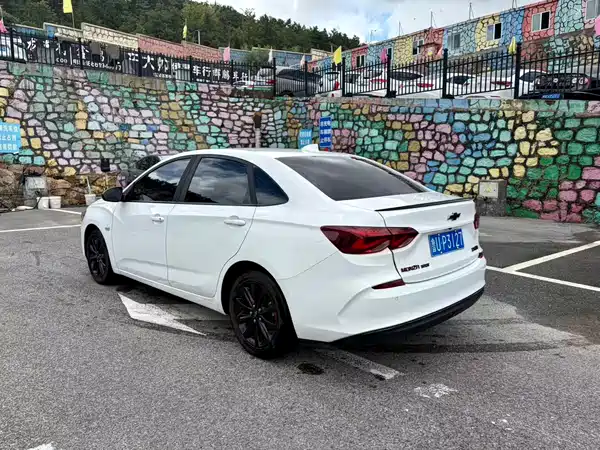 Chevrolet Monza 2020