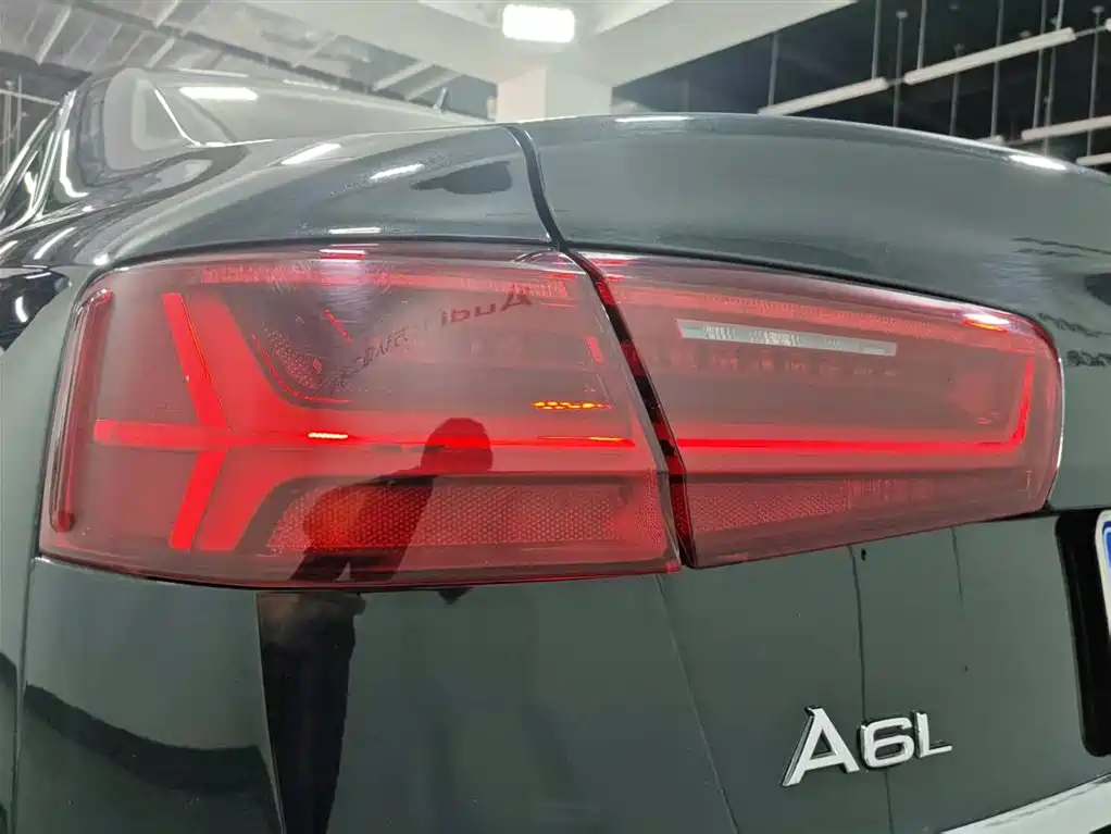 Audi A6L 2018 — фото 14