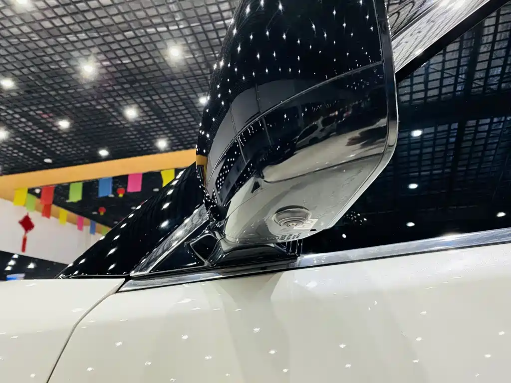 Nissan Patrol 2018 — фото 15