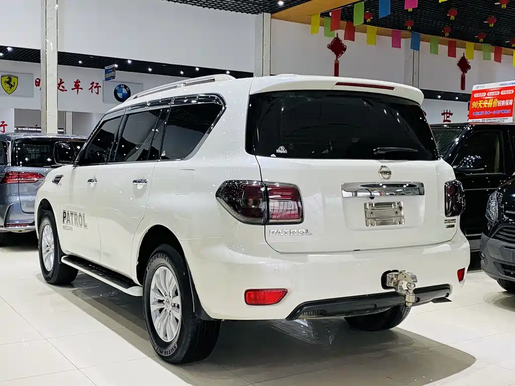 Nissan Patrol 2018 — фото 18
