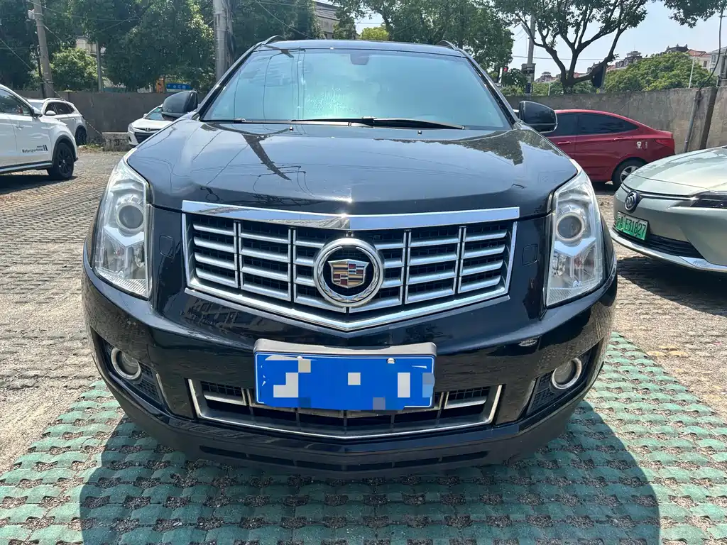 Cadillac SRX 2014 — фото 2