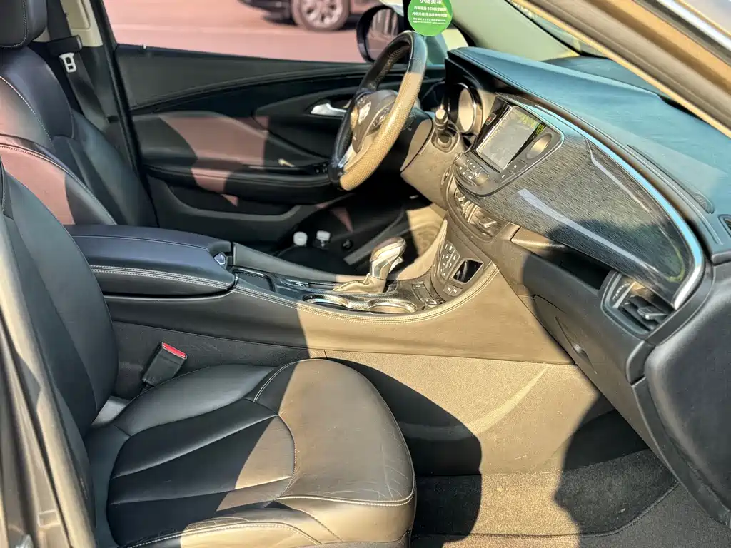 Buick Envision Plus 2017 — фото 16