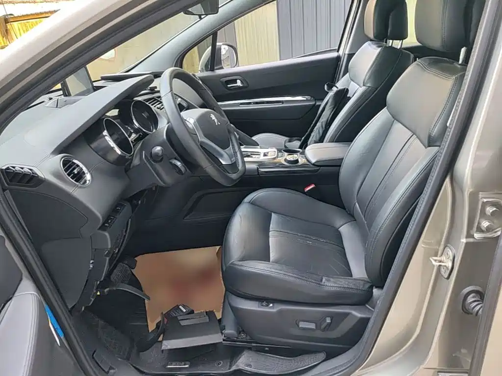 Peugeot 3008 2015 — фото 15