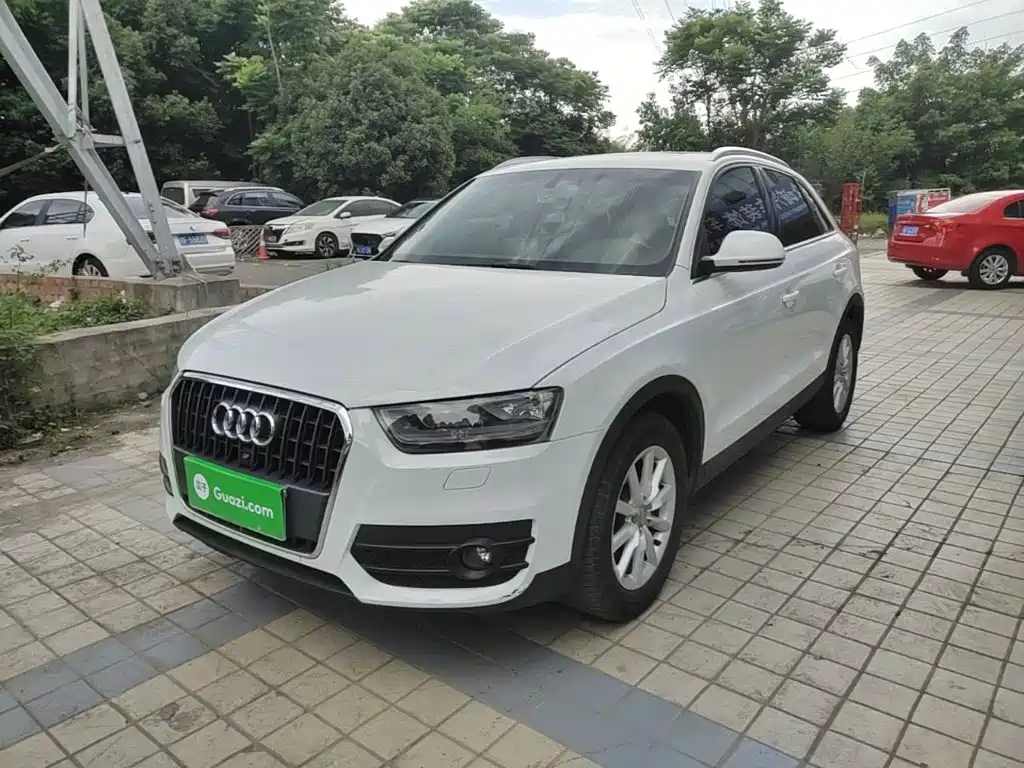 Audi Q3 2016 — фото 1