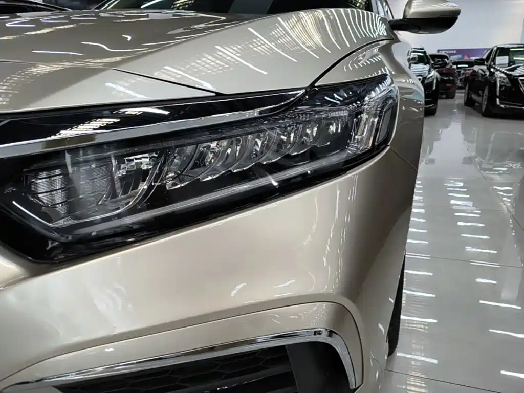 Honda Inspire 2019 — фото 24
