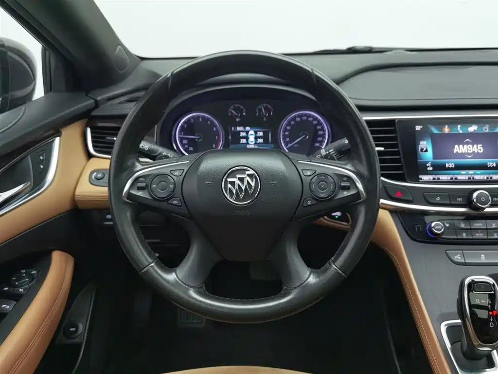Buick LaCrosse 2018 — фото 11