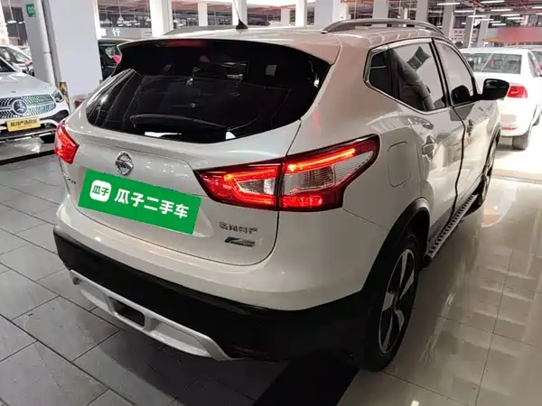 Nissan Qashqai 2016