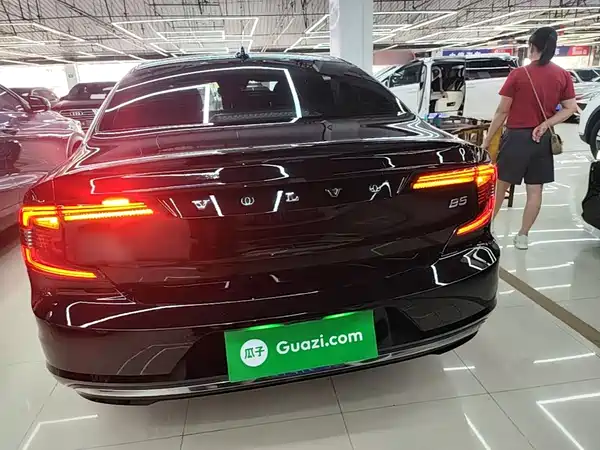 Volvo S90 2020