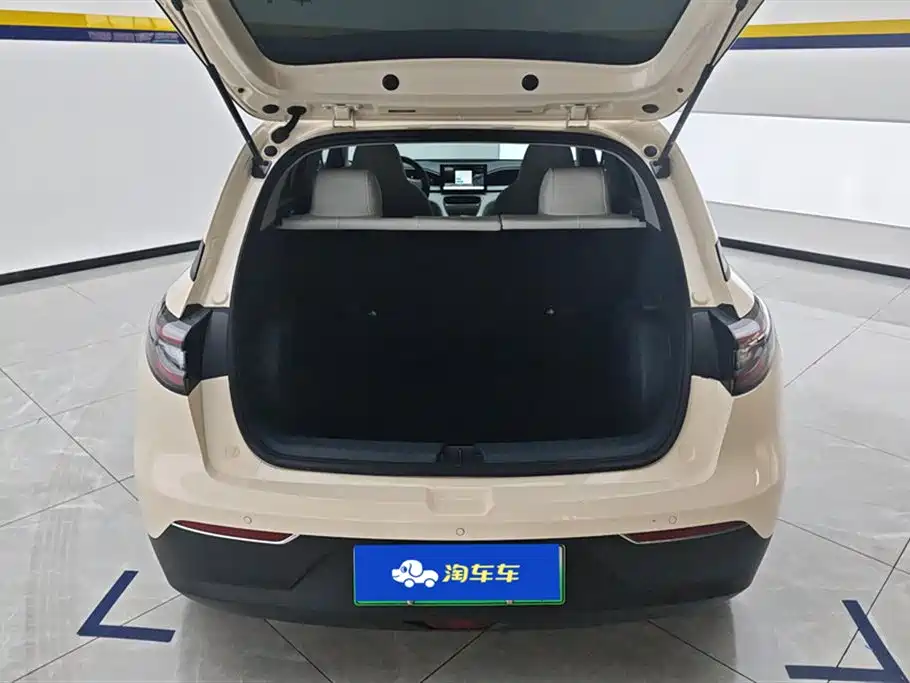 Geely Galaxy Starwish 2025
