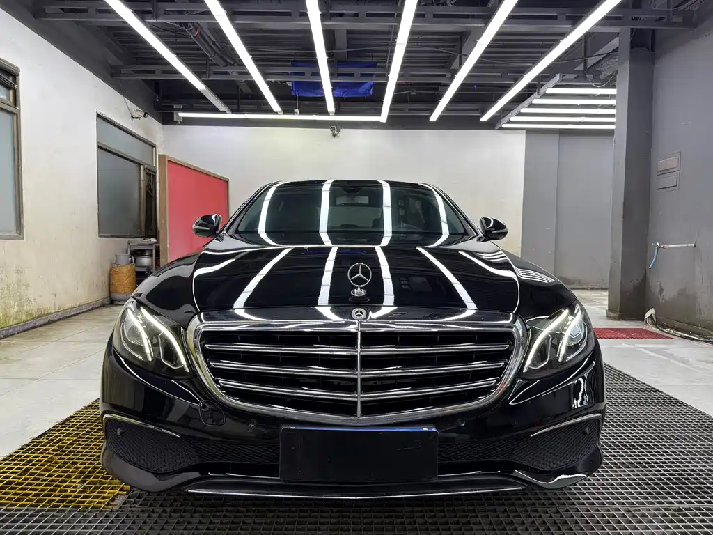 Mercedes-Benz E-Class 2019