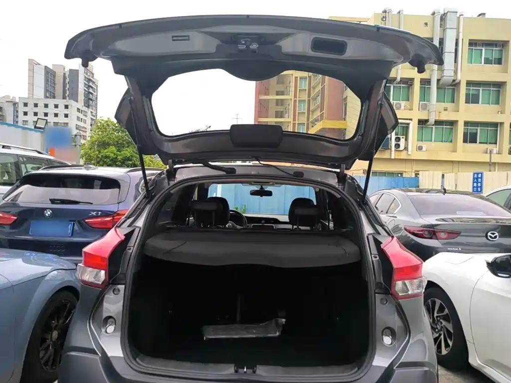 Nissan Kicks 2019 — фото 19