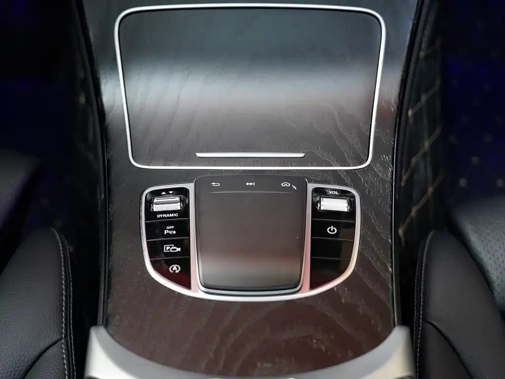 Mercedes-Benz C-Class 2020 — фото 9
