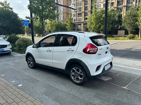 Geely Vision X1 2018