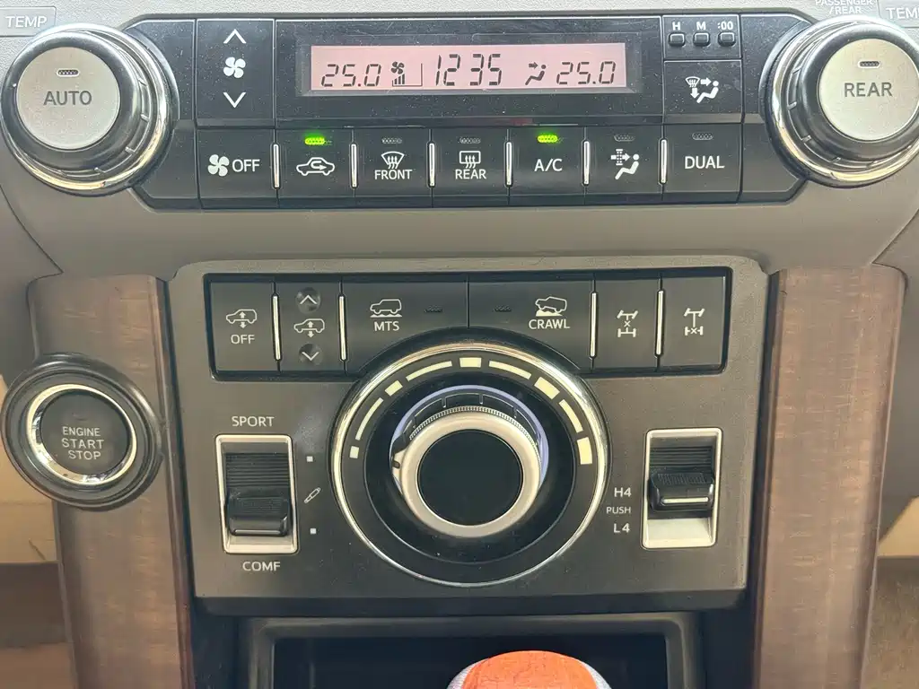 Toyota Prado 2016 — фото 18
