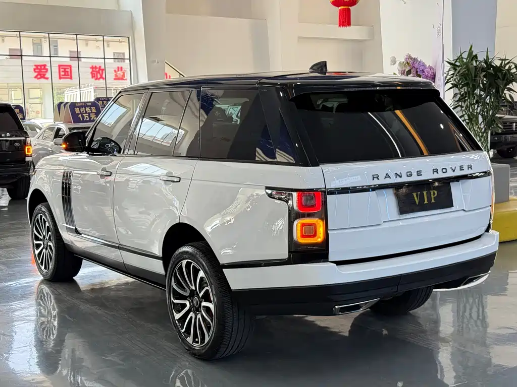 Land Rover Range Rover 2018 — фото 9