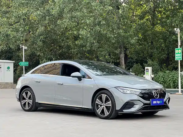 Mercedes-Benz EQE 2022