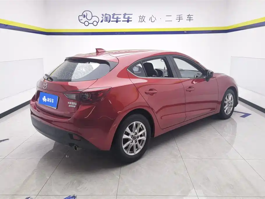 Mazda 3 Axela 2016 — фото 3