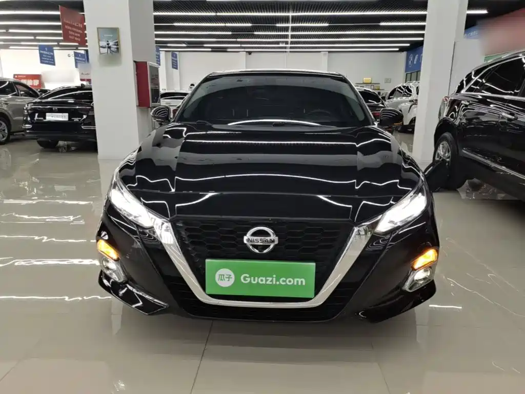 Nissan Teana 2022