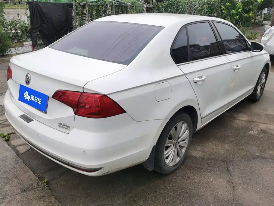 Volkswagen Bora 2016