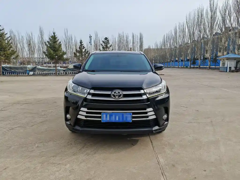 Toyota Highlander 2019 — фото 2