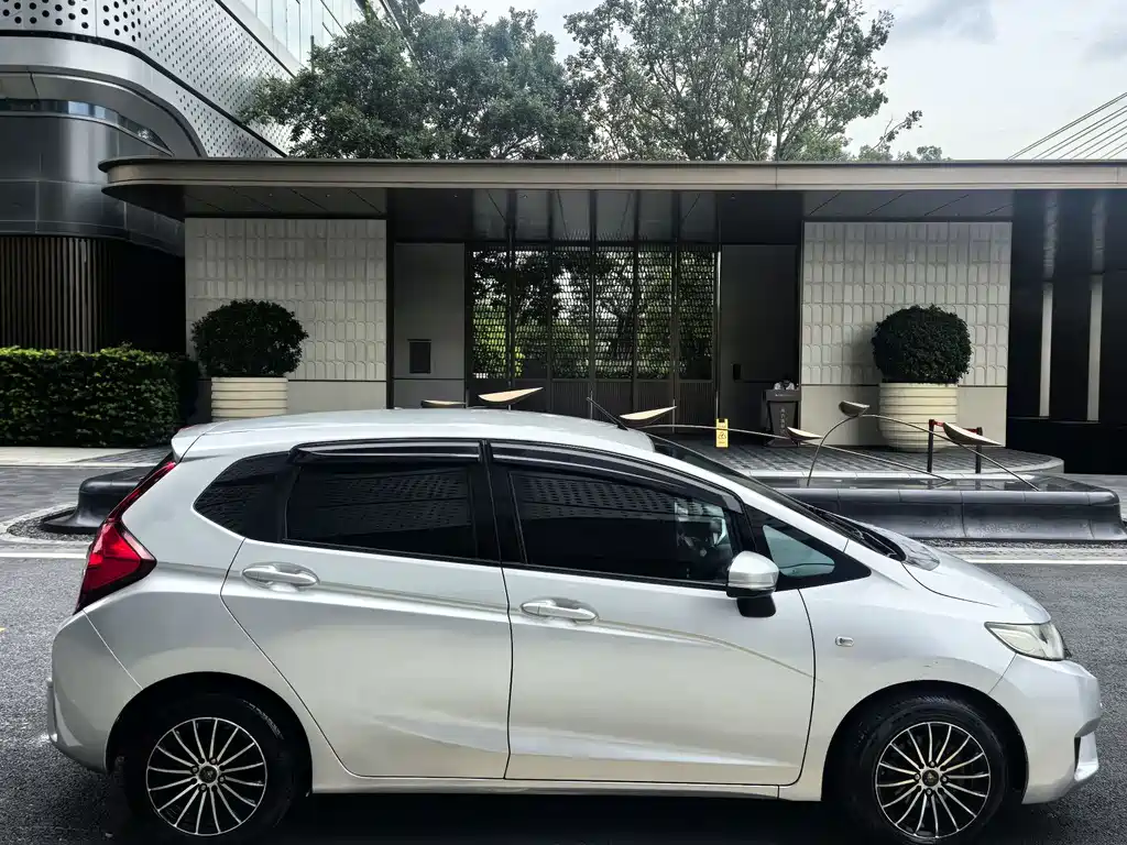Honda Fit 2015