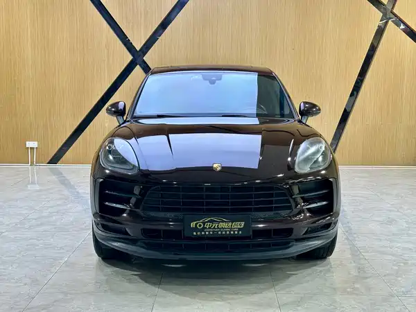 Porsche Macan 2020