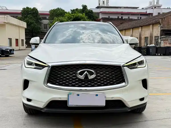 Infiniti QX50 2021