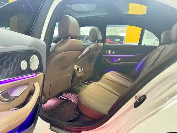 Mercedes-Benz E-Class 2023