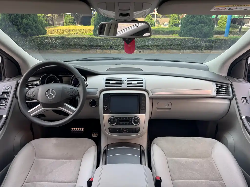 Mercedes-Benz R-Class 2015 — фото 4