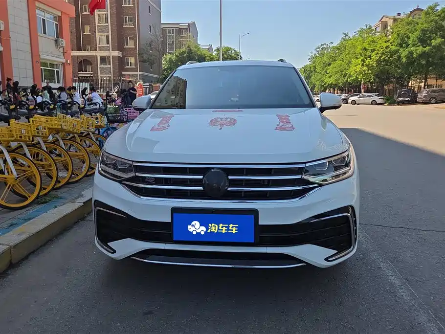 Volkswagen Tiguan L 2024