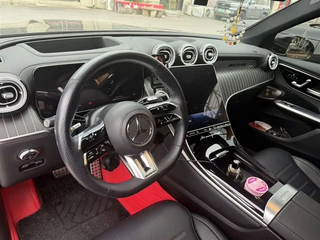 Mercedes-Benz GLC AMG 2025