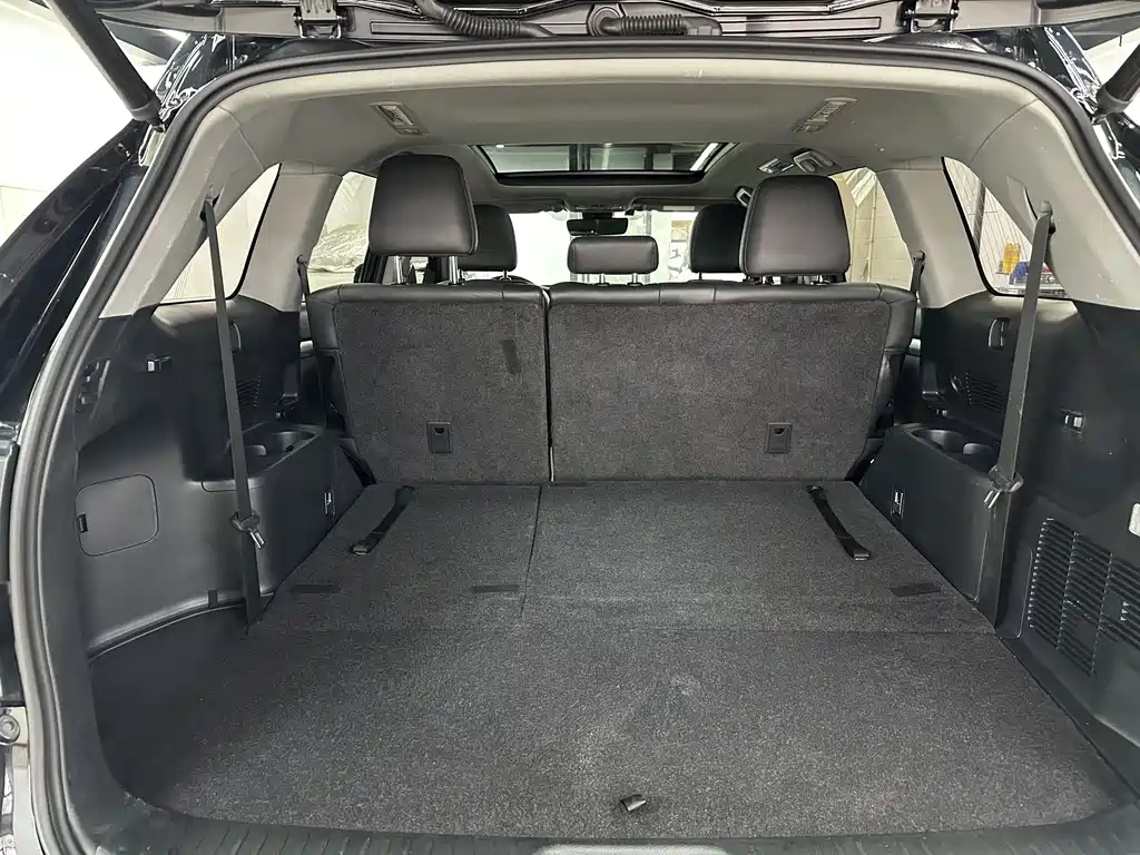 Toyota Highlander 2020 — фото 13