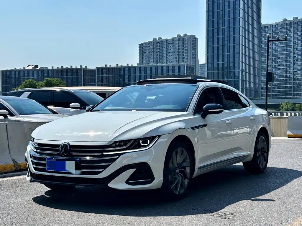 Volkswagen CC 2025
