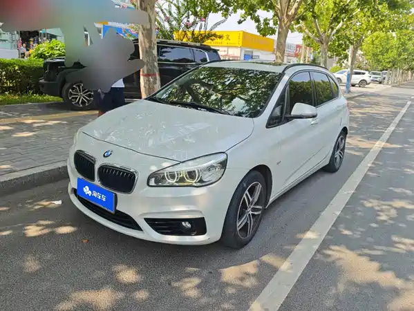 BMW 2 Series Station Wagon 2017