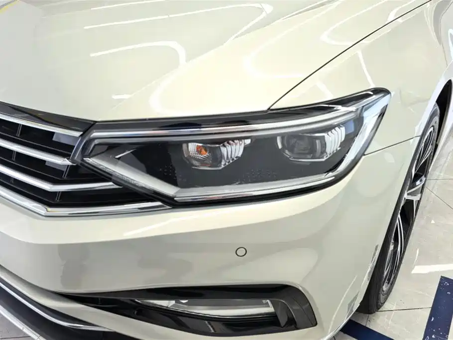 Volkswagen Magotan 2021