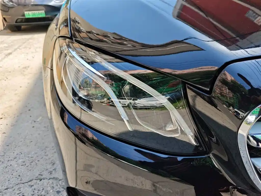 Mercedes-Benz E-Class 2018