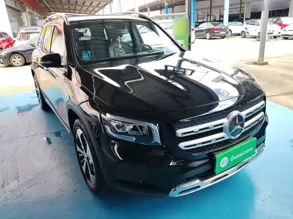 Mercedes-Benz GLB 2021