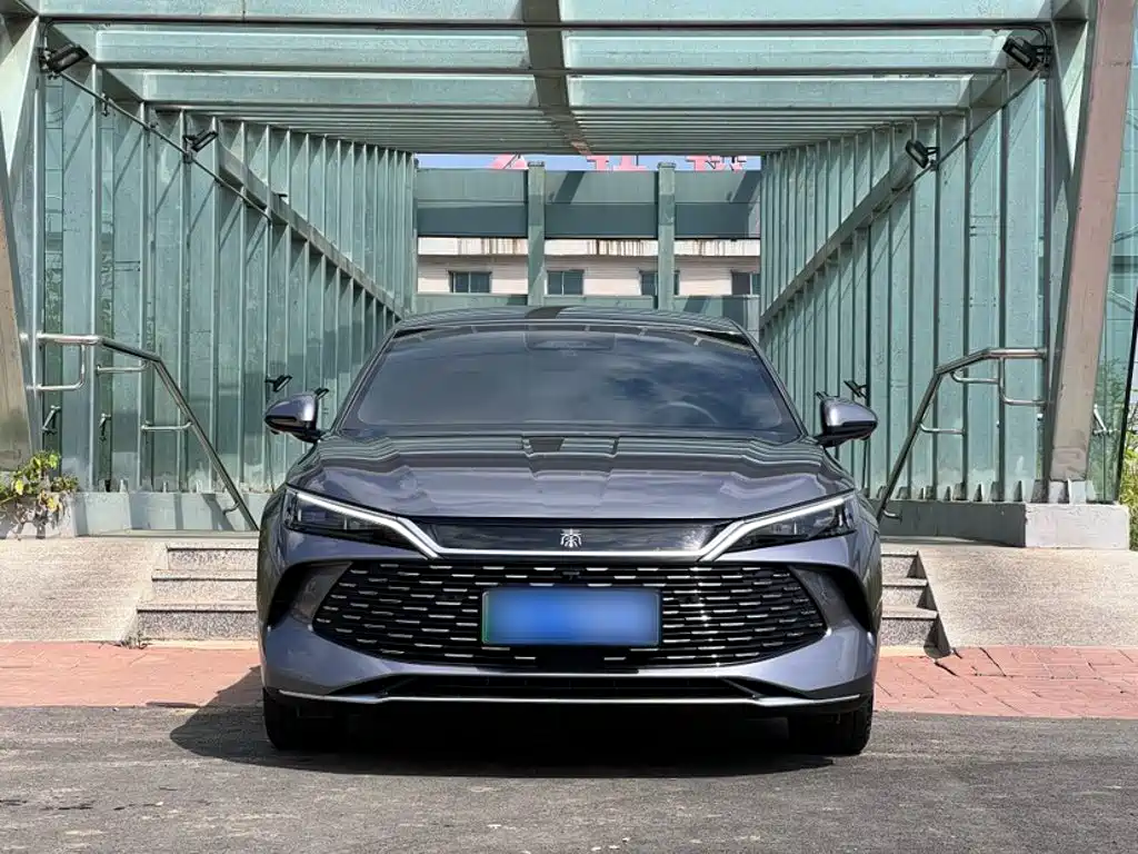 BYD Qin L 2025 — фото 7